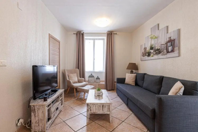 1 Bedroom apartment in Nice Port