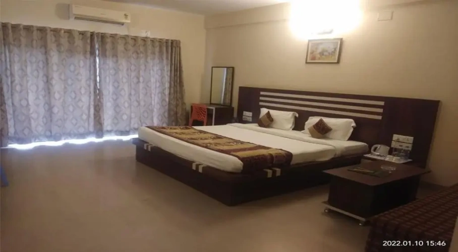 Deluxe Double Basement room