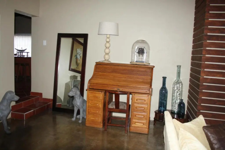 Jelani Guest House