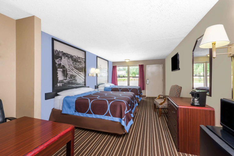 Super 8 by Wyndham Gadsden AL