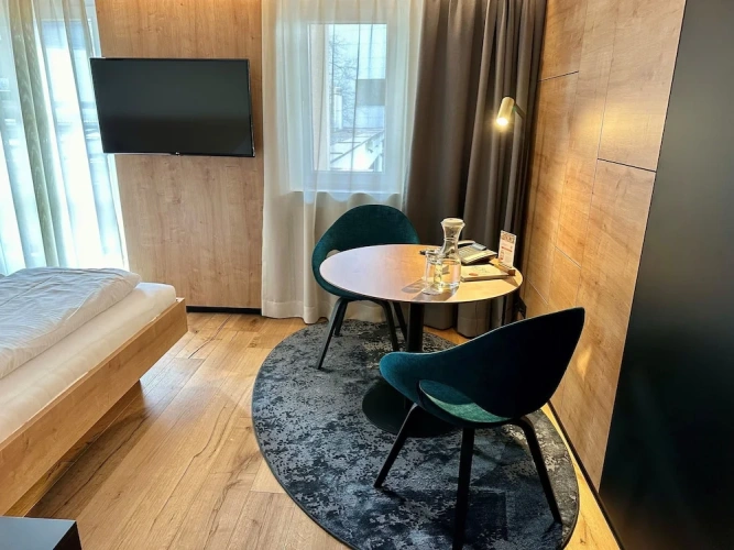 Business Double room with balcony