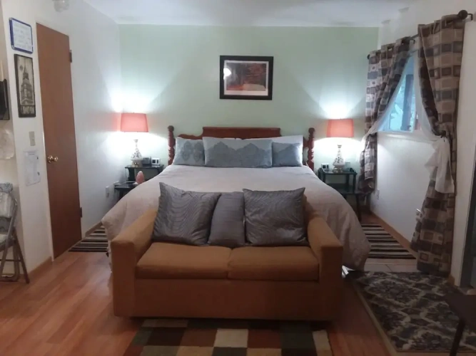 Deluxe Quadruple room with land view