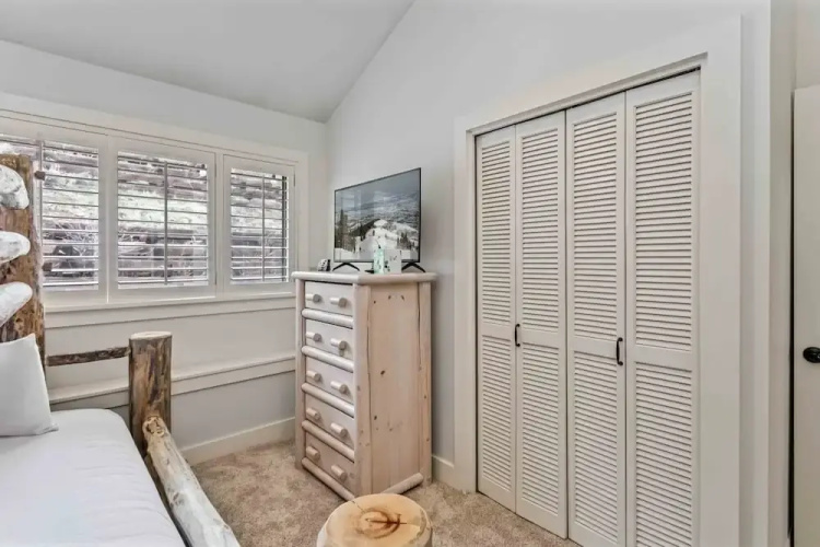 1733 - Daystar Three Bedroom with Spa 3 Condo