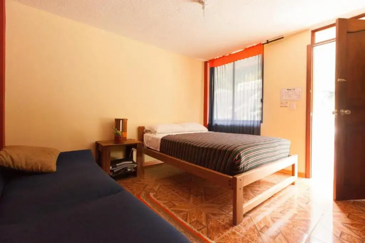 Papachos Hostel