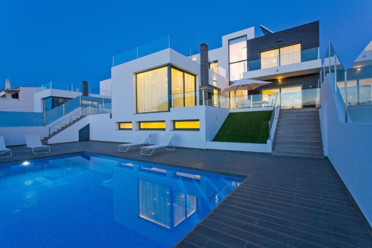 Deluxe Villa
