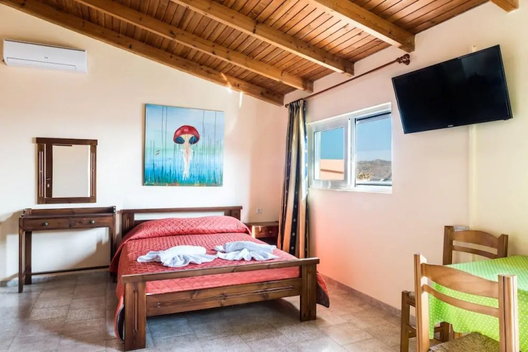 Eden Beach Hotel