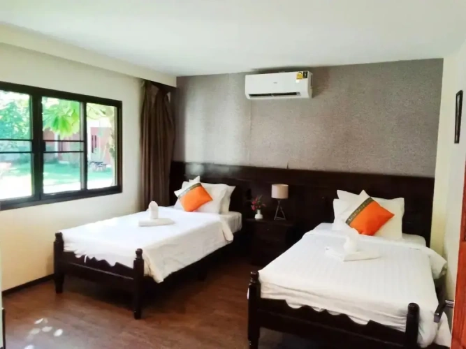 Superior Twin room