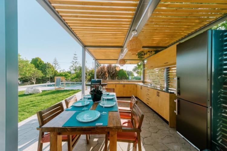3 Bedrooms Villa
