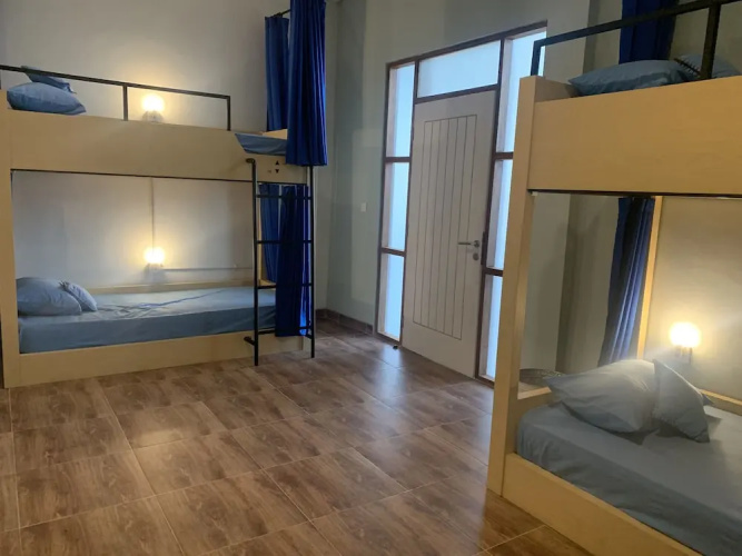 Beach Hut Hostel