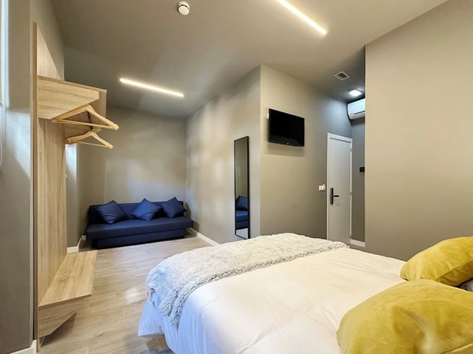 Standard Family room