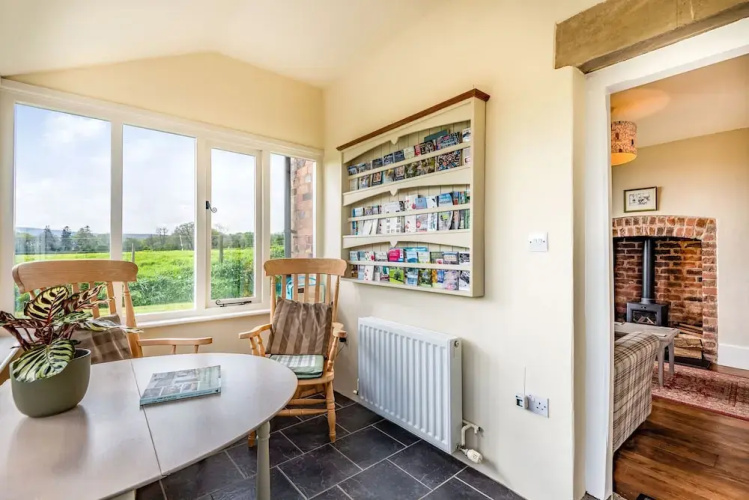 2 Siluria Cottage