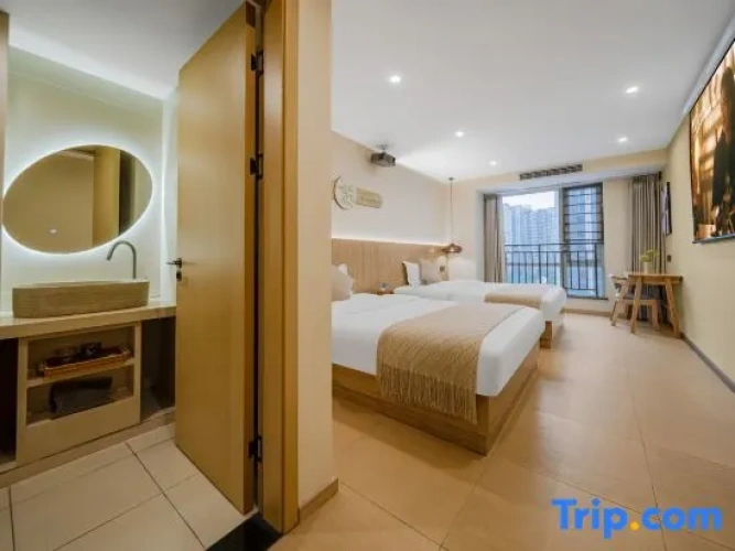 Comfort Twin Family room