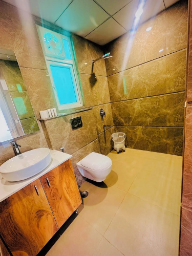 The Lodgers Luxury1BHK Service Apartment