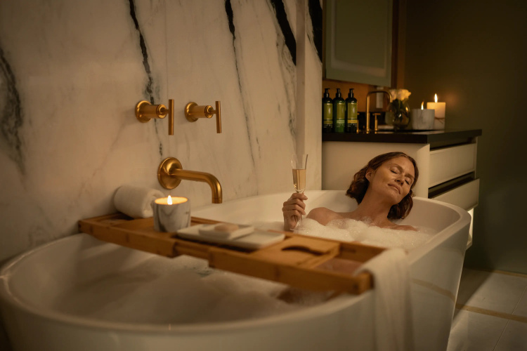 AZUR Legacy Collection Hotel photo 16