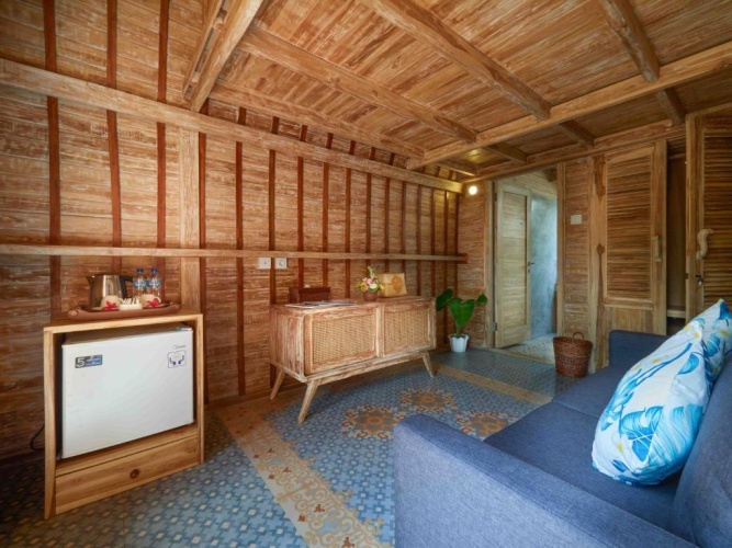 Standard Double room with pool view