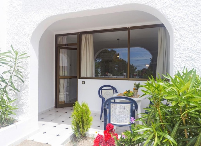 1 Bedroom Apartment with balcony and with view