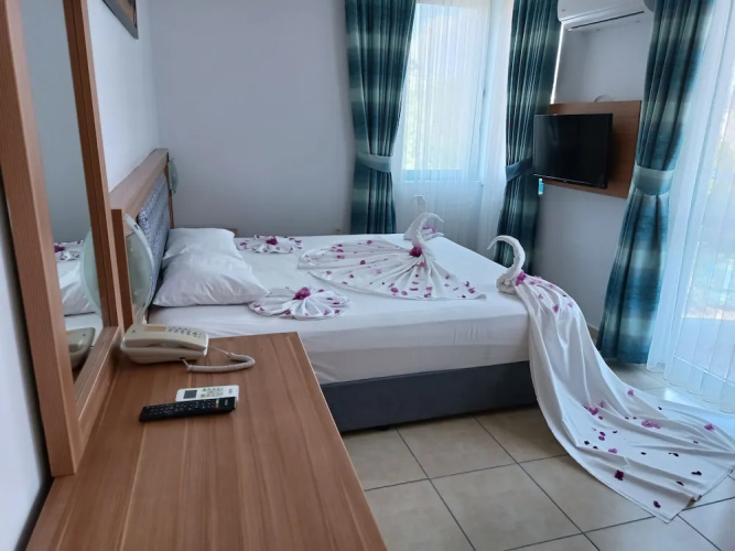 Wonder Life Hotel
