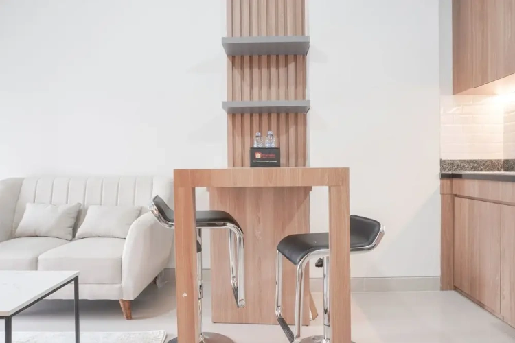 2 Bedrooms Apartment