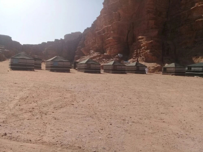 Rum Bedouin Classic Camp