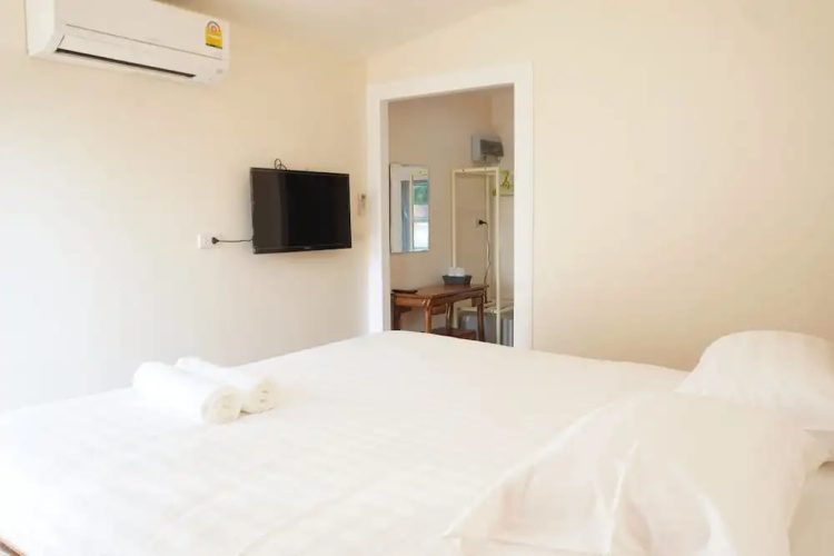 Baan Maesot Plus