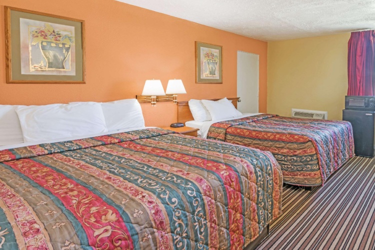 Quadruple Suite