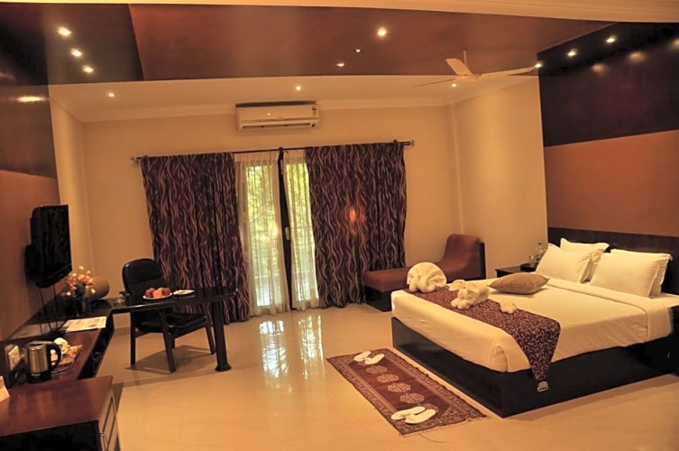 Standard Twin room with garden view