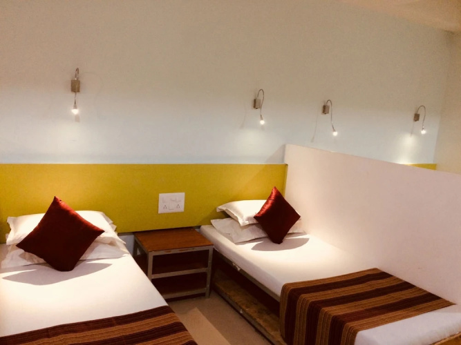 Hotel Shubham Vile Parle