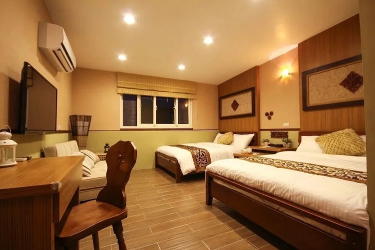 Classic Quadruple room