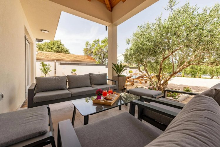 Villa La Aurora
