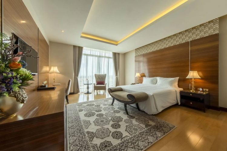 Garden City Hotel