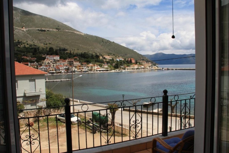 2 Bedrooms Apartment with sea view