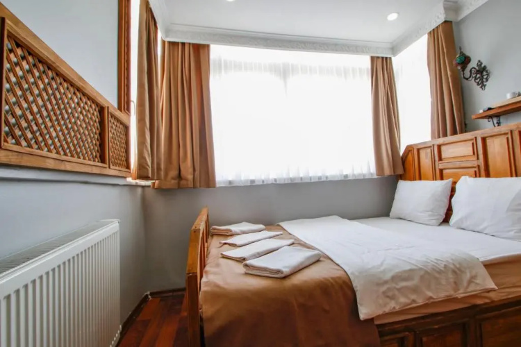 Boutique California Hotel