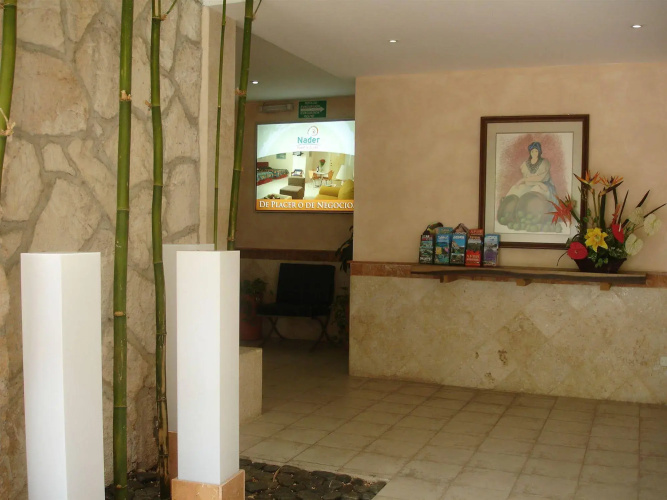 Hotel & Suites Nader