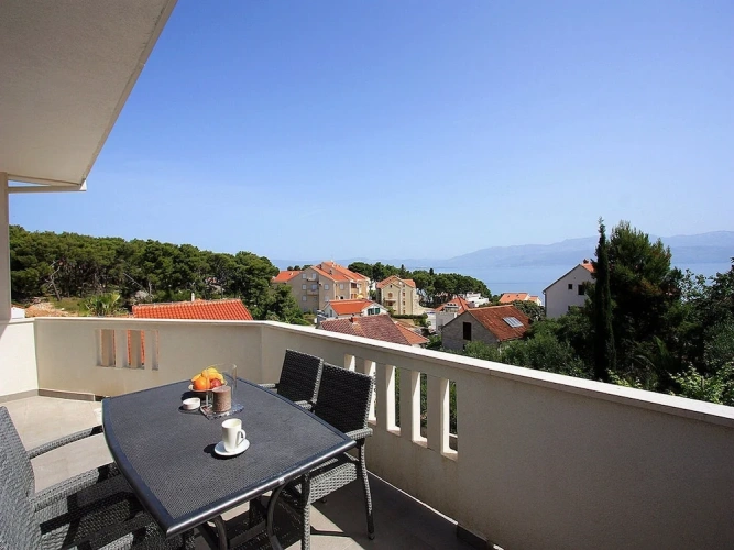 1 Bedroom Apartment with balcony