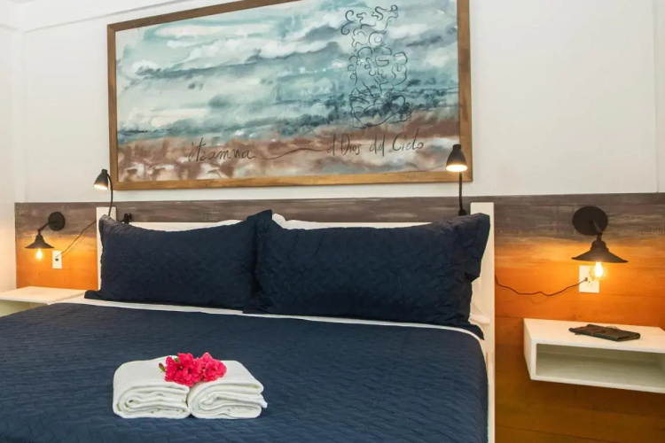 Kokomo Beach Suites