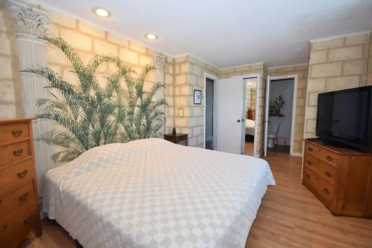 Thunder Island 168d 2 Bedroom Condo