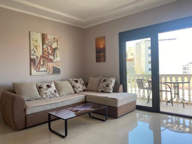 1 Bedroom Apartment with balcony and with view