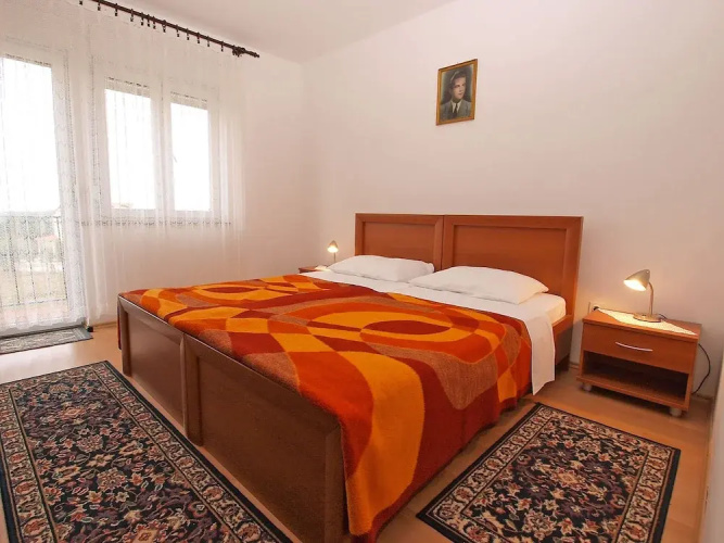 Apartment 359