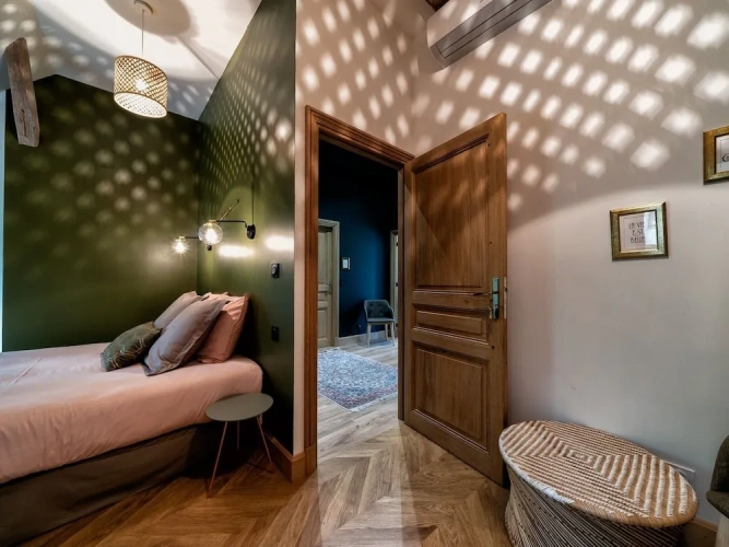 3 Bedrooms Deluxe Cottage