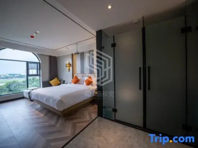 Luxury Double room with river view