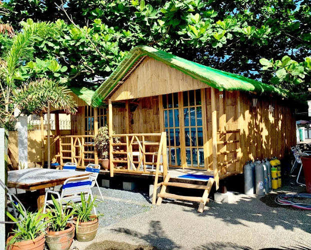 Single Cottage