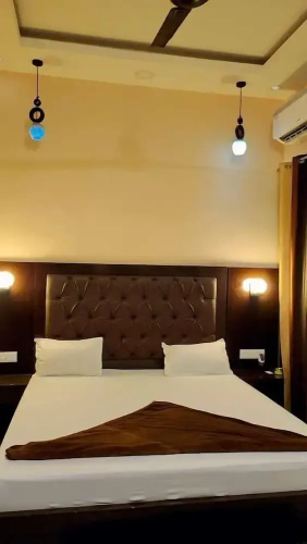 Natraj Hotel