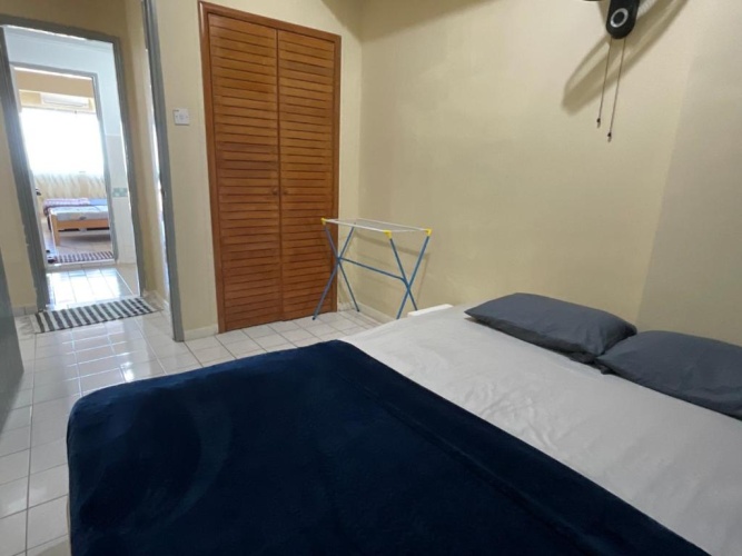2 Bedrooms Apartment
