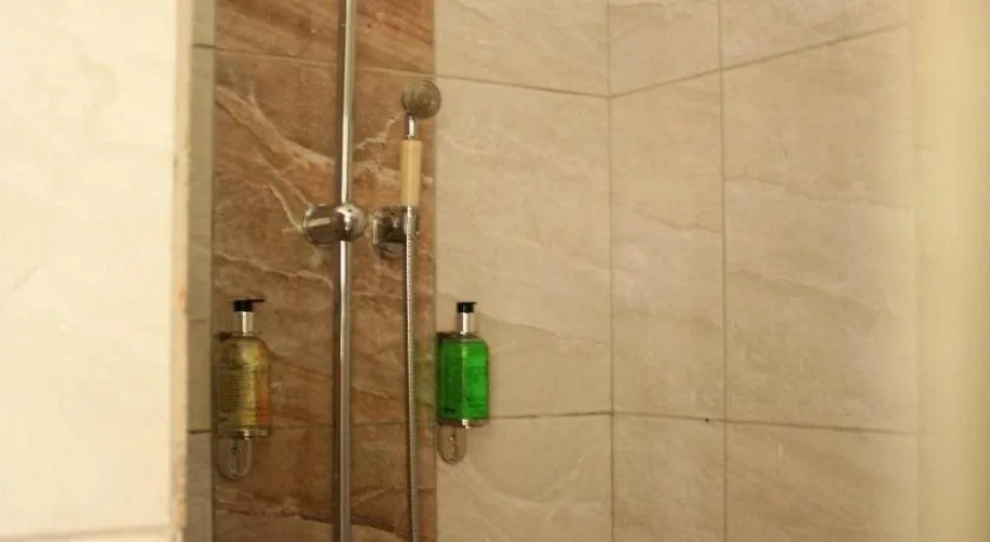 Bromelia Guesthouse