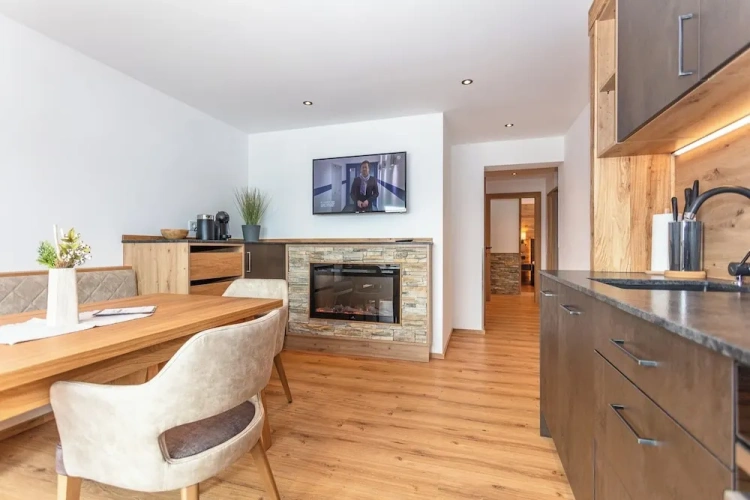 2 Bedrooms Standard room with balcony
