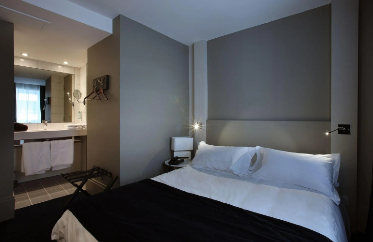 Hotel Le Cinq Hyper Centre Ville