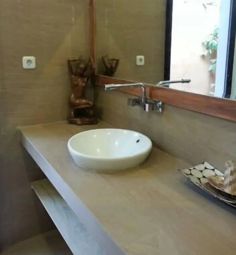 2 Bedrooms Villa