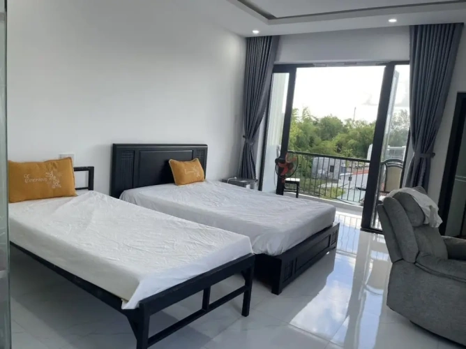 Standard Triple room