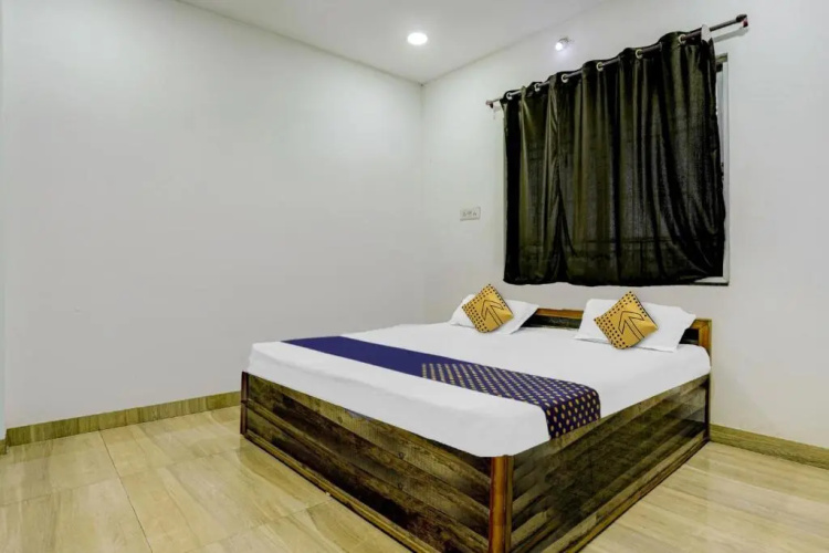 Spot On Hotel Prachi