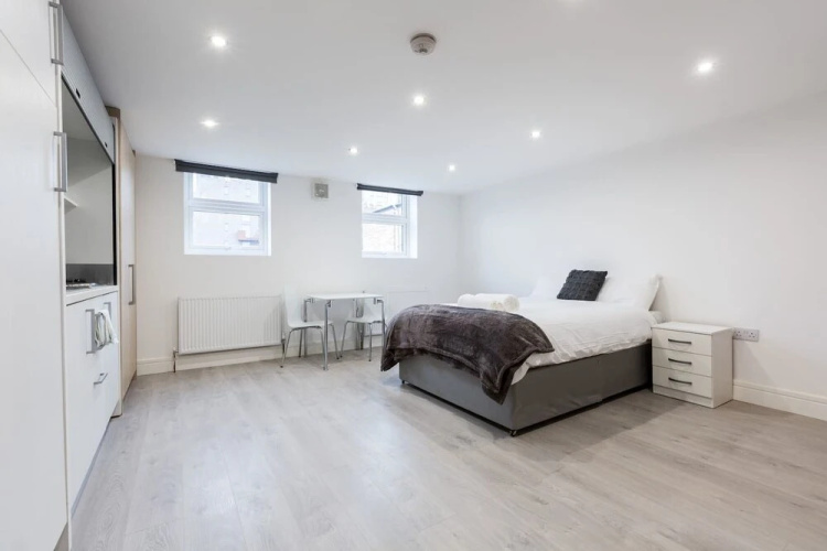 Great Studio - Camberwell! 3a